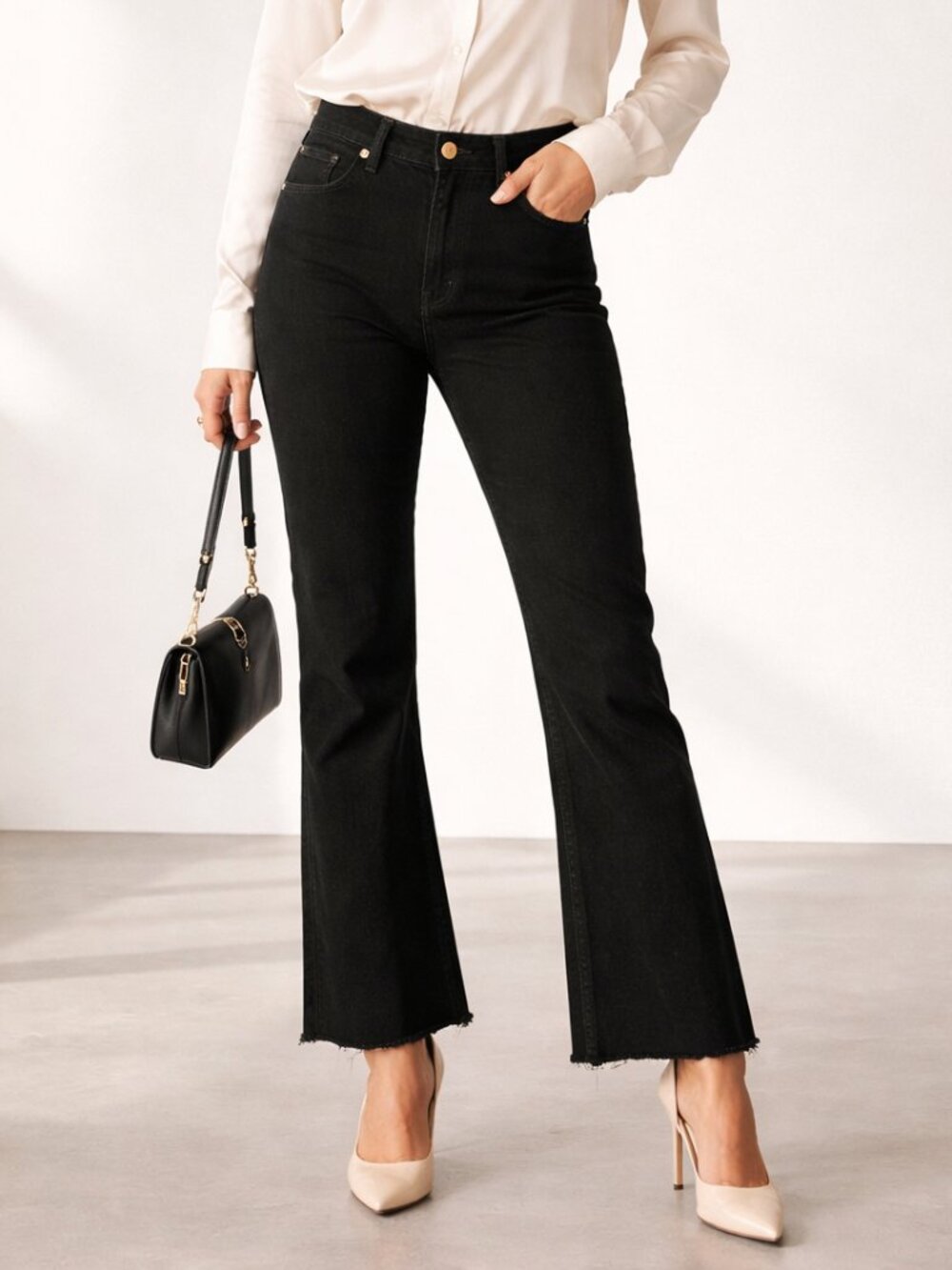 Tory Burch Black Raw Hem Bootcut Jeans | Size 29